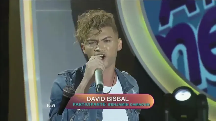 Benjamin Camacho como David Bisbal - Gala 2