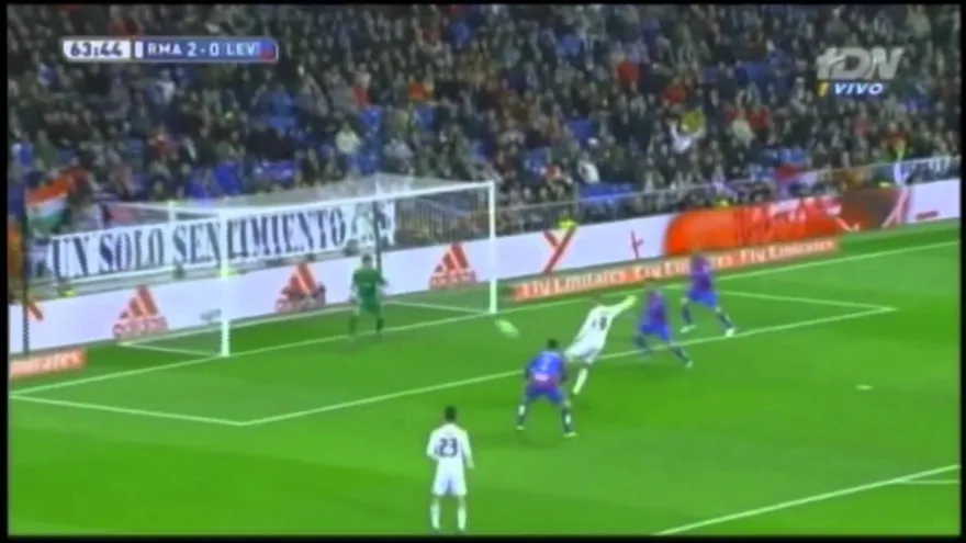 Curiosidades de la Sele ¿Qué taquito les gustó más, el de Johnny Ruíz o el de Karim Benzema?