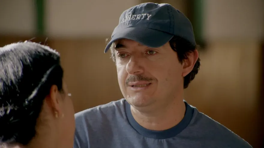 Lady la vendedora de Rosas Capítulo 23