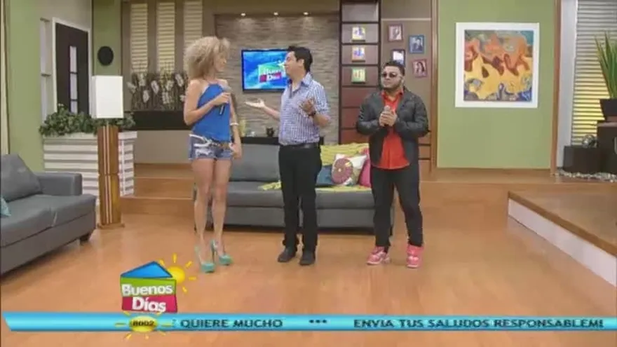 Daniela Bulgin ft Livity - "Me estás mirando de más"