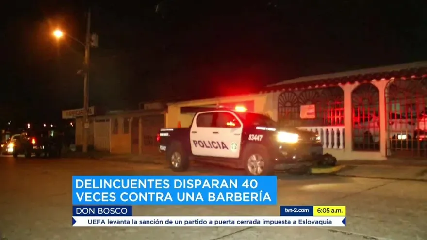 Disparan varias veces contra una barbería en Los Caobos