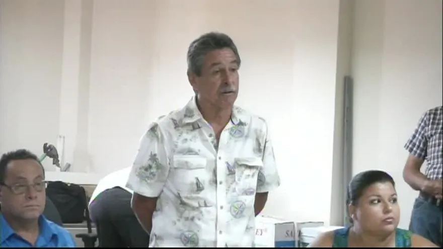 Camioneros se mantienen en pie de guerra y amenazan con paro