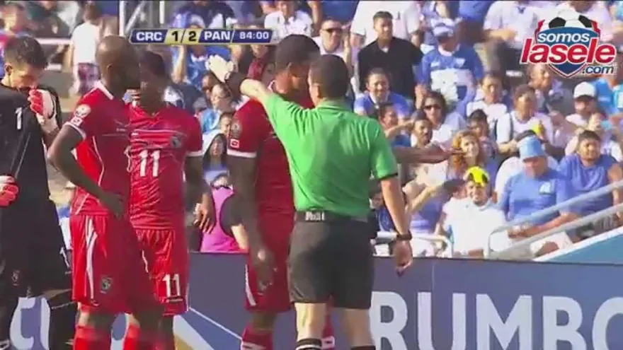 De penal Celso Borges al 86' empató el partido Costa Rica 2-2 Panamá,