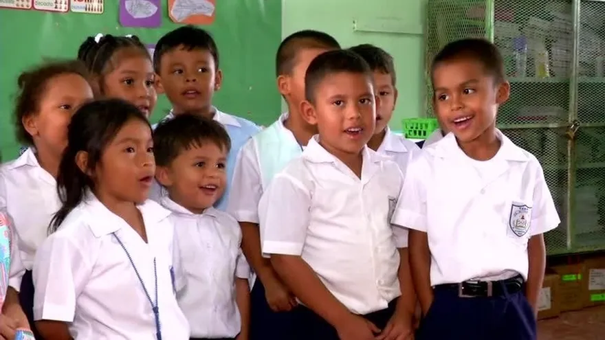 Niños hablan de los problemas de Panamá