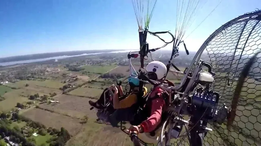 Vuelo en parapente, ideal para ver el mundo en tercera dimensión