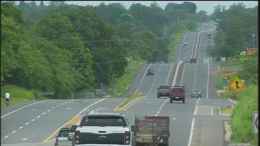 Abren tramo de la vía Interamericana