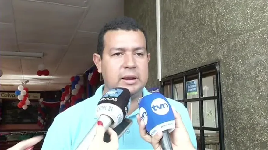 Yuobert De Puy, director regional del Idaan