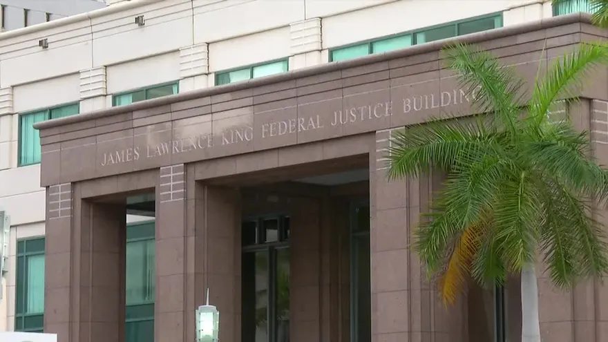 De una millonaria mansión en Miami a estar preso en una cárcel federal