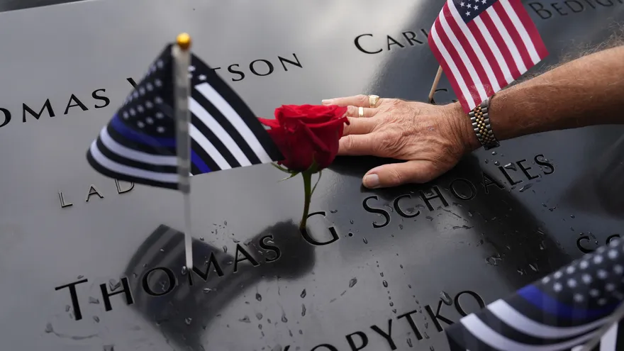 Estados Unidos conmemora 25 años de la tragedia que cambió al mundo