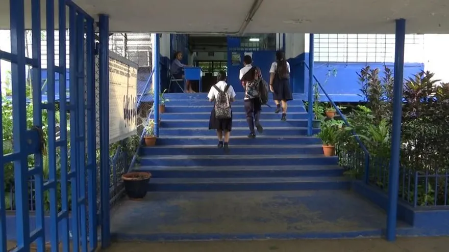 Colegios de Paitilla apoyan el paro