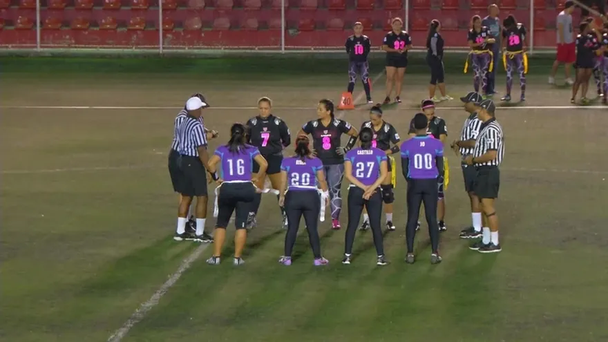 Black Eagles - Valkirias 33-0