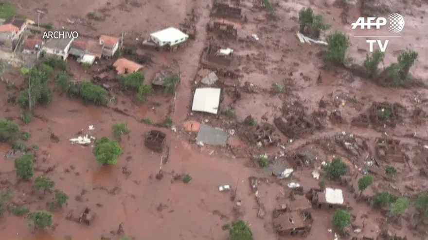 Piden multimillonaria reparación por deslave en Brasil