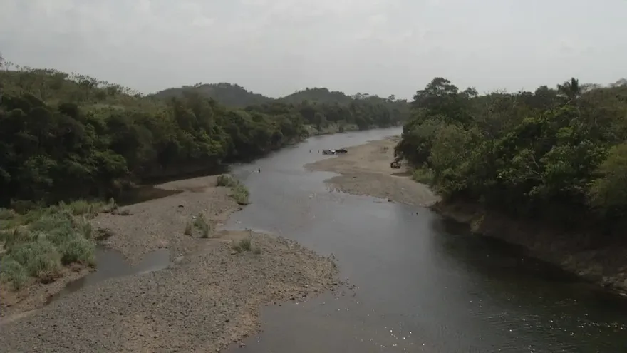 El combate a las fugas de agua en las calles de Panamá