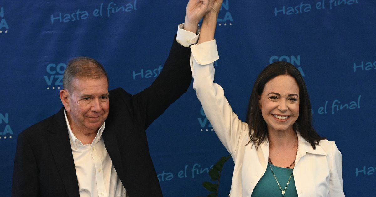 Dirigente opositora María Corina Machado llama a la transición democrática en Venezuela