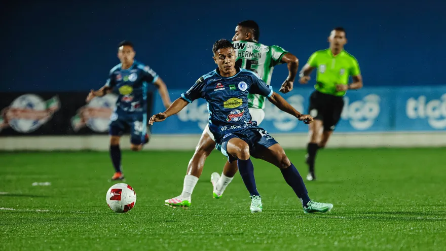 Veraguas United y Alianza FC midieron fuerzas en el 'Toco' Castillo