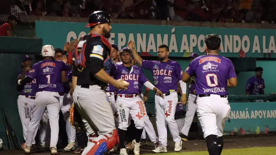 EN VIVO | Bocas del Toro vs Coclé juego 4 final béisbol mayor 2025