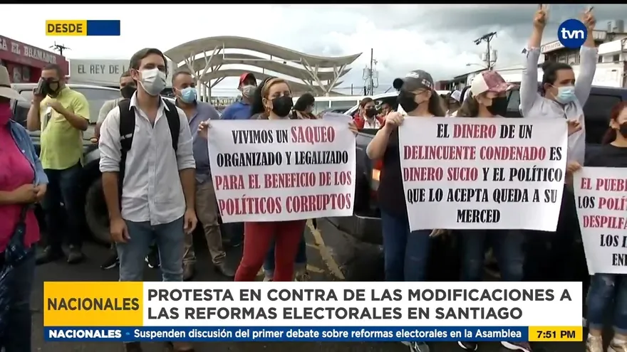 En Veraguas protestaron de manera civilizada en contra de las reformas electorales