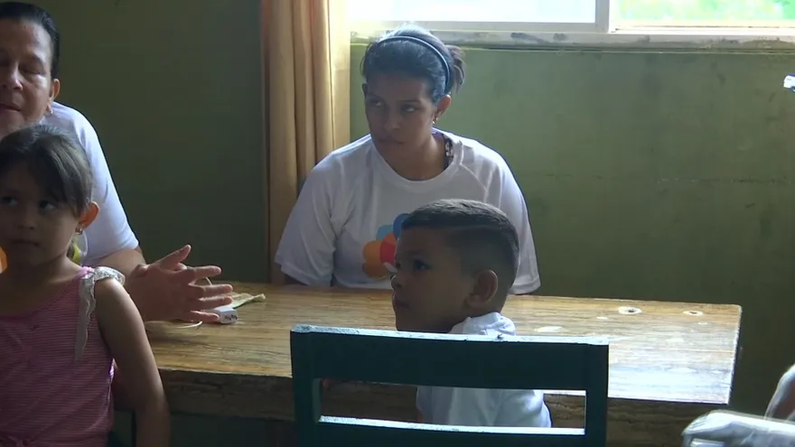 Una enfermedad hereditaria pone a prueba la fortaleza de una familia panameña.