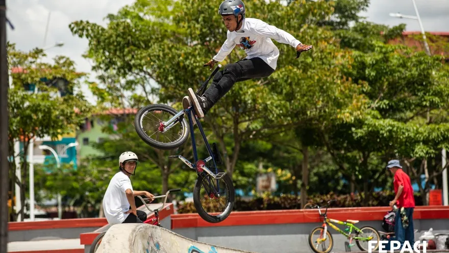 El BMX Freestyle se tomó la Cinta Costera 3