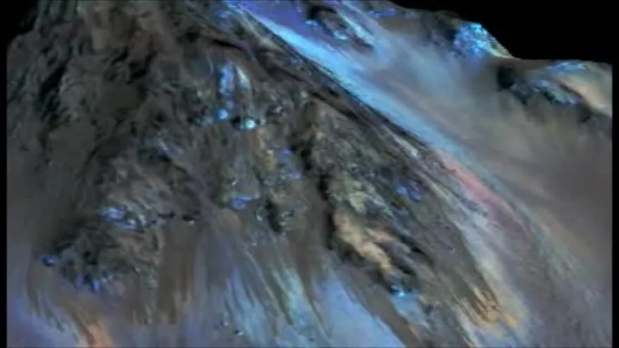Video animado de la NASA sobre el descubrimiento de agua líquida en Marte