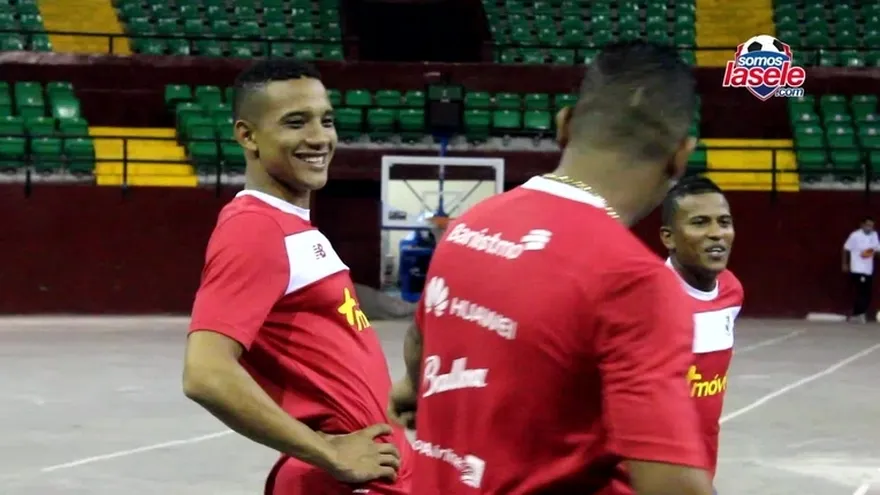 La Sele Futsal, sigue sus trabajos apuntando a grandes metas en el mundial de Colombia