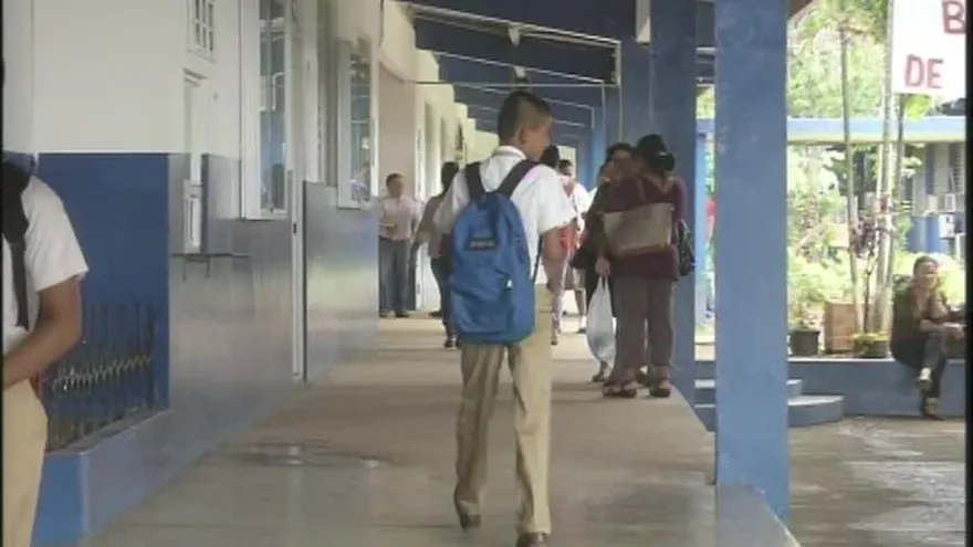 Paro indefinido en I.P.T. de Veraguas