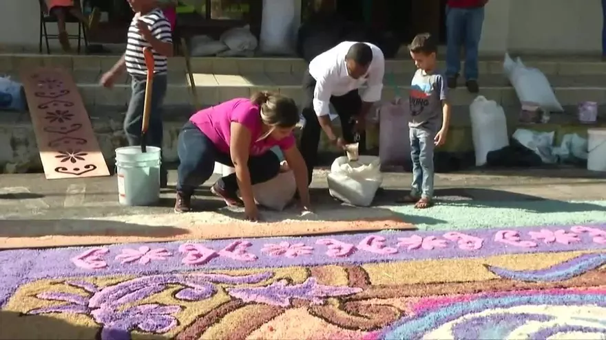 Celebran ‘Corpus Christi’ en Los Santos