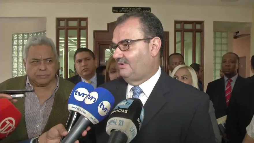 Fiscalía recibió helicóptero confiscado a Martinelli