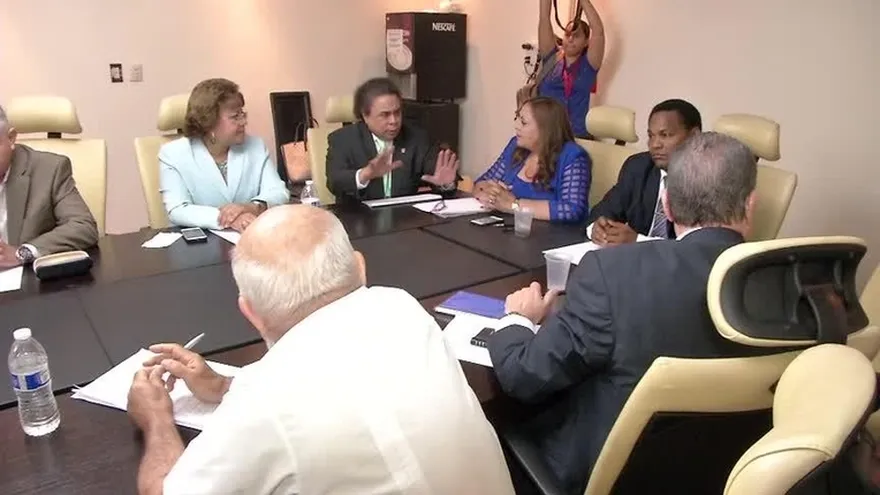 Pugnas en Cambio Democrático por revocatoria de mandato