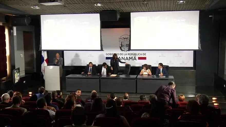 Mi Ambiente presenta informe tras dos años de gestión