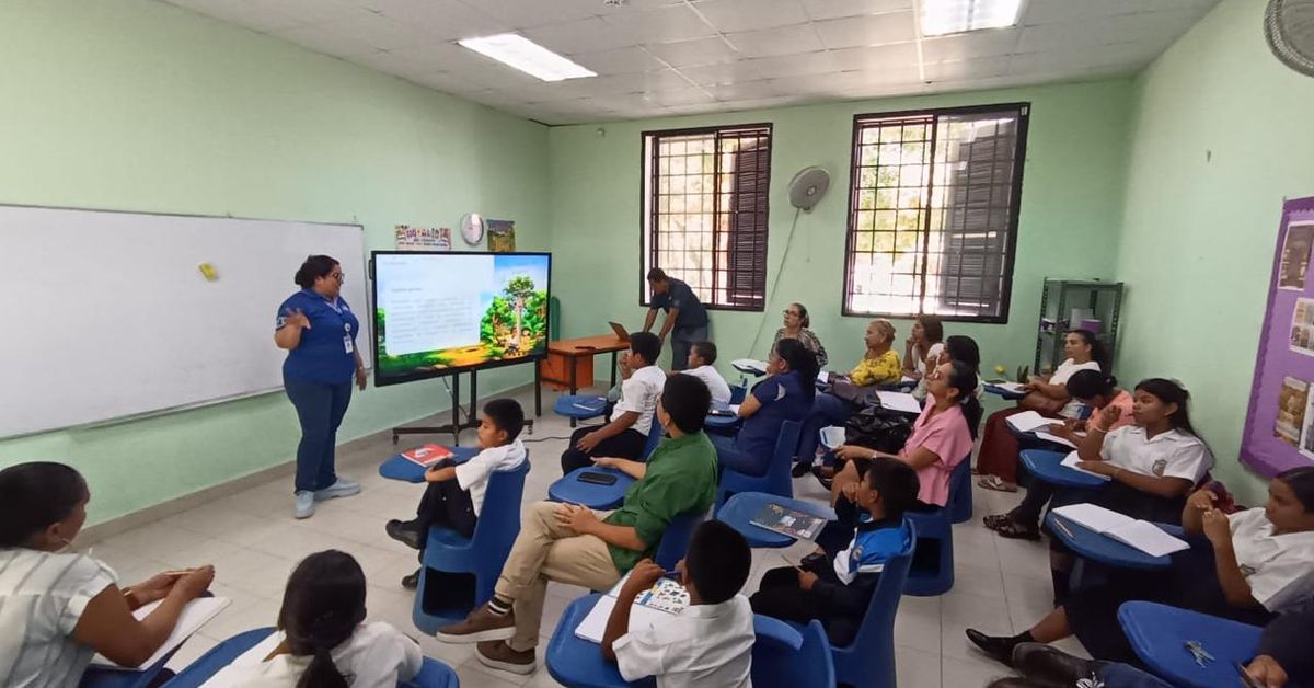 Coclé refuerza la educación ambiental con nuevas escuelas en Bandera Ecológica