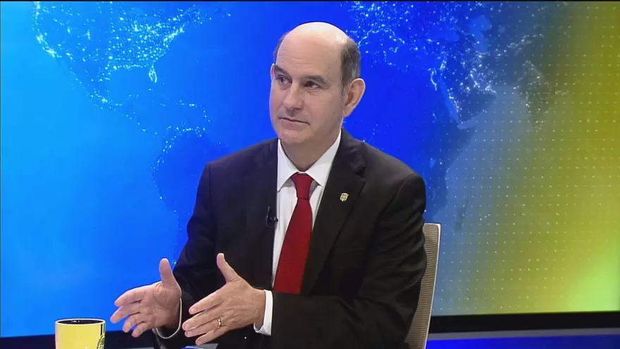 El ministro de Economía y Finanzas, Felipe Chapman.