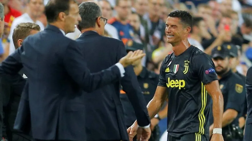 Cristiano fue expulsado y se marchó llorando de impotencia