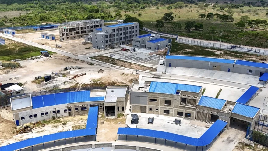 Colombia abrirá una megacárcel al estilo de Bukele
