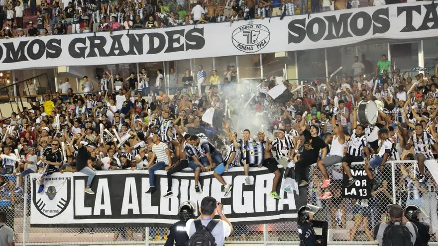 Más de 15 mil aficionados presenciaron la Gran Final de LPF