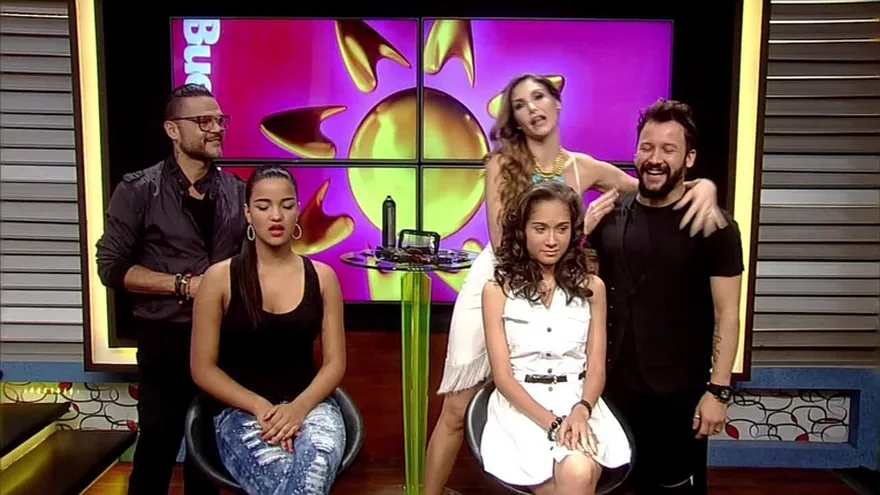 Como transformar un peinado de día en un peinado de noche