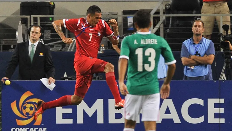 Blas Pérez en partido ante México Copa Oro 2013