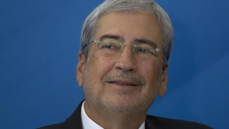 El ministro jefe de la Secretaría de Gobierno de Brasil, el diputado Antonio Imbassahy, renunció hoy al cargo en vísperas de la convención