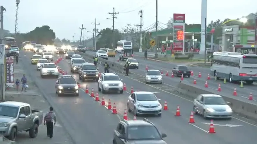 Tranque en retorno al interior
