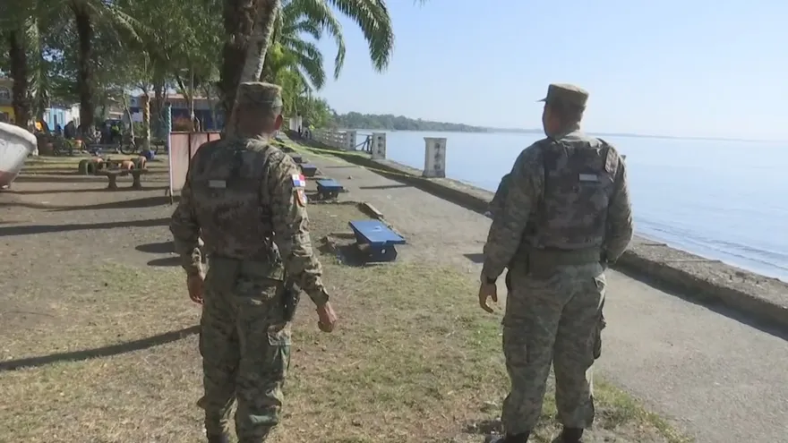 Hallan hombre muerto en el malecón de Puerto Armuelles