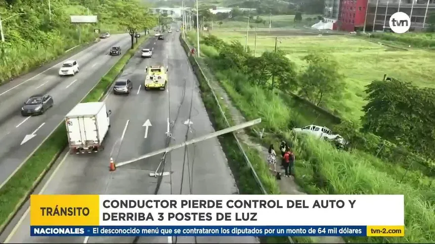 Siniestro vial en vía del Puente Centenario genera caos