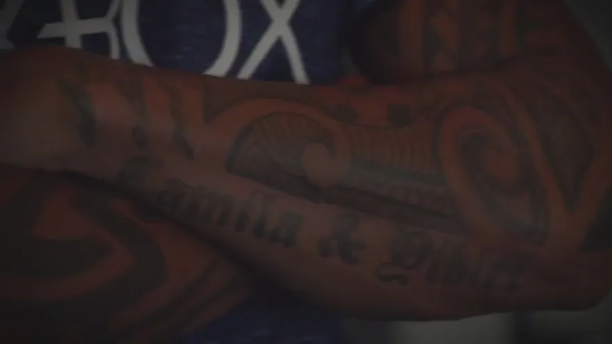 Román Torres y el Seattle Sounders con nueva camiseta