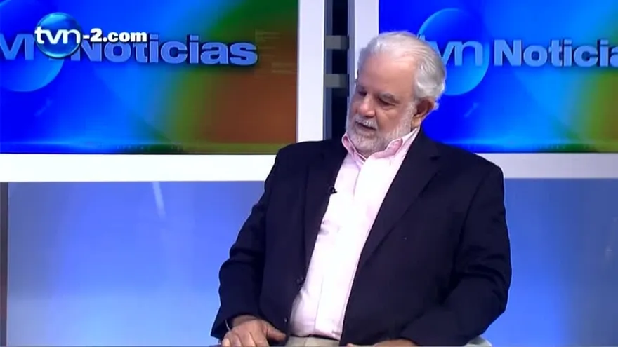 Gobierno ha tenido política errática sobre energía: Urrutia