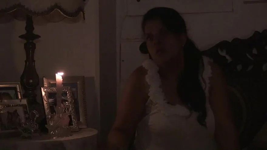 La agonía de esperar la vuelta de la electricidad en Venezuela