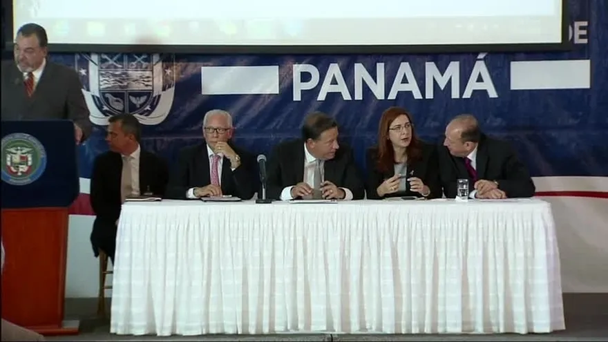 Realizan acto de apertura de sobres para planta potabilizadora de Gamboa