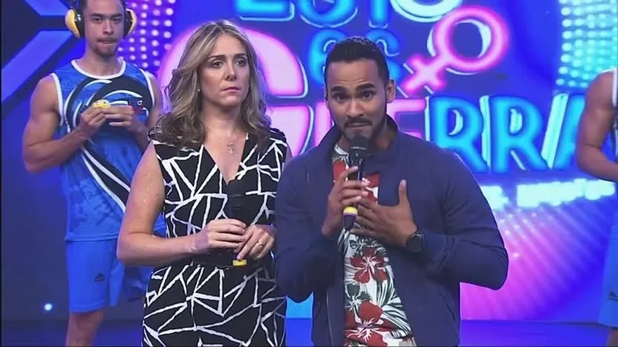 Domil pide disculpas tras foto publicada en su Instagram