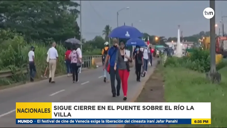 Protestas en el puente sobre el río La Villa