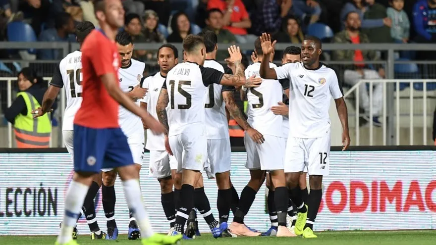 Costa Rica vence a un opaco Chile en amistoso disputado en Rancagua