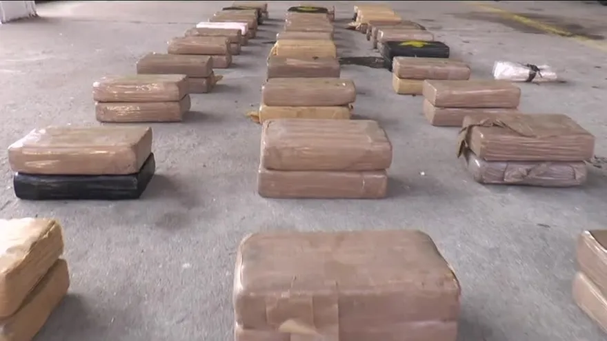 Decomisan droga a bordo de una lancha en Isla Del Rey