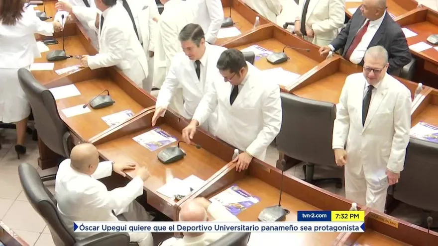 Acuerdo entre CD y PRD para presidir comisiones